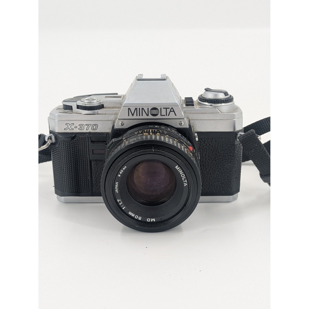 Minolta X-370 Vintage 35mm SLR Film Camera with MD 50mm 1:1.7 Lens and Strap